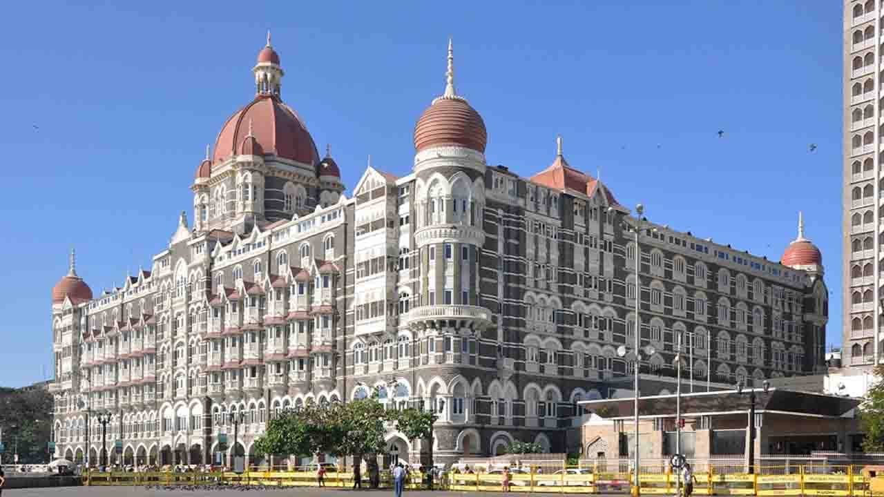 Read more about the article Mumbai Top 10 Tourist Places For Visit – Tourpion